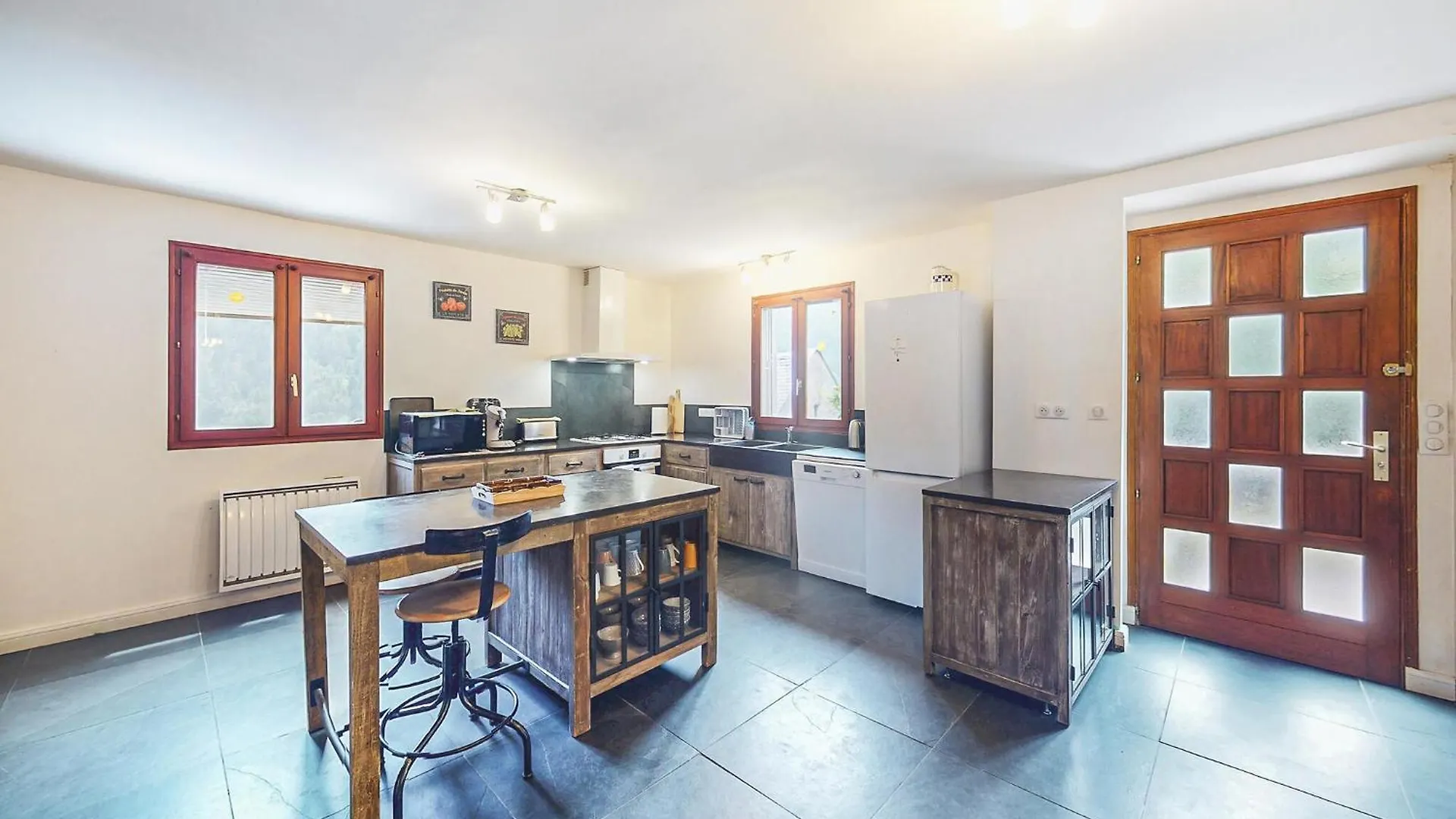 Maison Vue Sur Les Montagnes Aulon  Vakantiehuis Aulon (Hautes-Pyrenees)