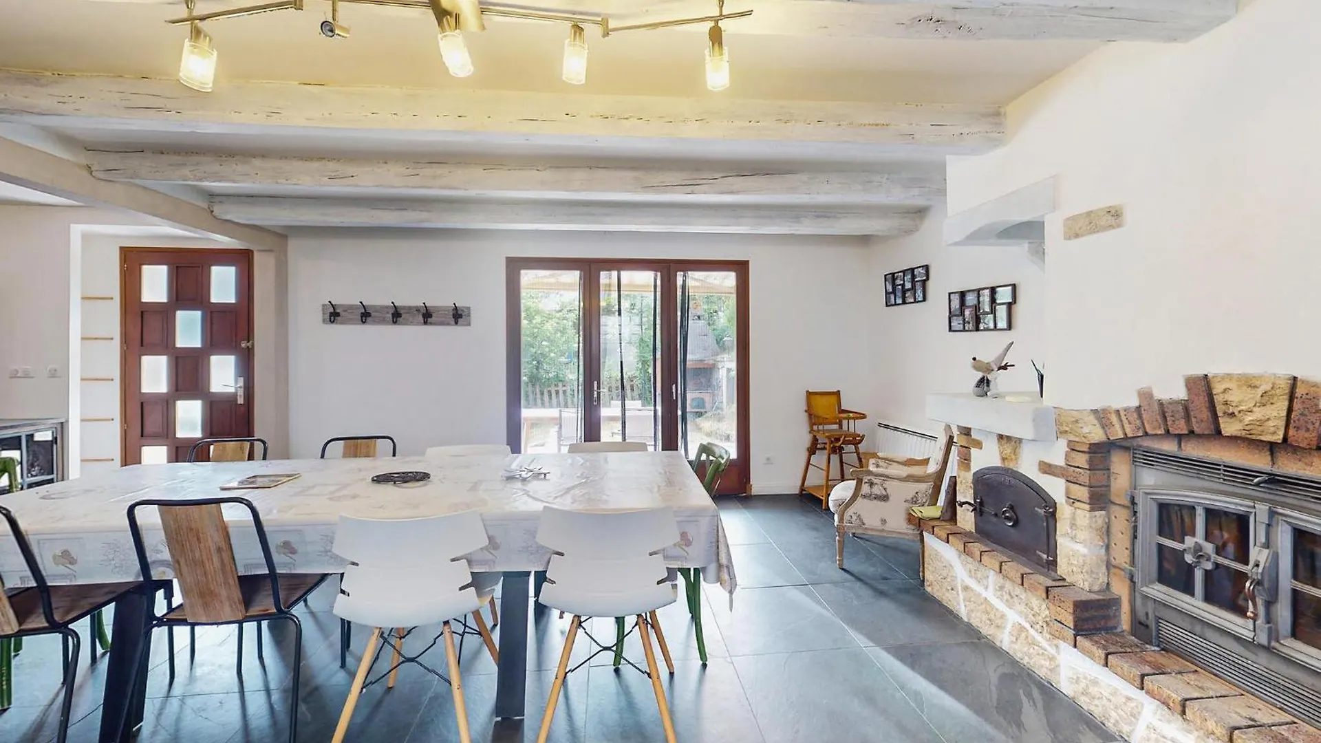 Maison Vue Sur Les Montagnes Aulon  Vakantiehuis